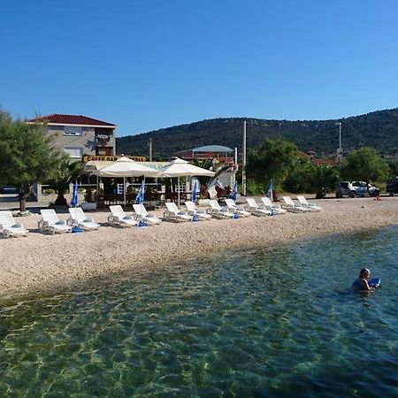 Providenca Lägenhet Vinišće Exteriör bild